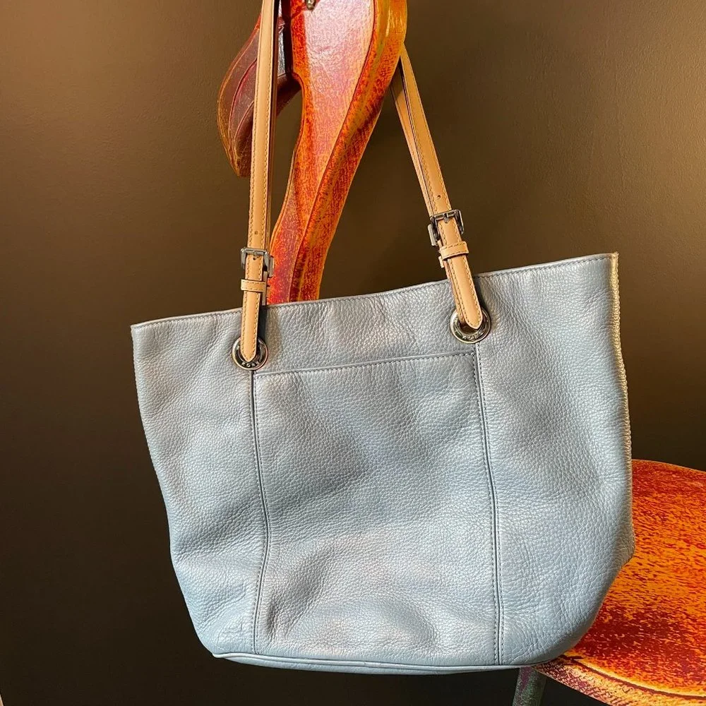 Michael Kors Tote Bag - Picture 3 of 6